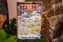 Lade das Bild in den Galerie-Viewer, Adventskalender Berchtesgadener Handwerkskunst mit 24 Miniaturen