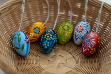 Lade das Bild in den Galerie-Viewer, 6er Set Ostereier klein