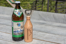 Lade das Bild in den Galerie-Viewer, Flaschenöffner aus Buchenholz