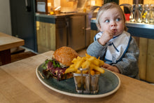 Lade das Bild in den Galerie-Viewer, Lätzchen