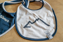 Lade das Bild in den Galerie-Viewer, Lätzchen