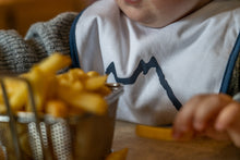 Lade das Bild in den Galerie-Viewer, Lätzchen